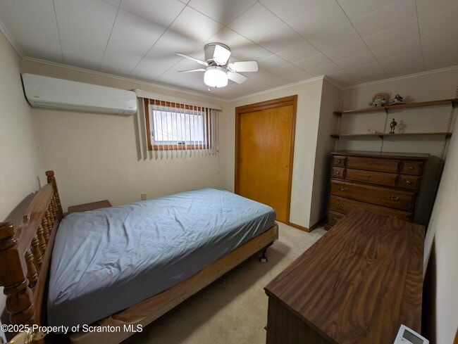 Building Photo - 810 Gino Merli Dr