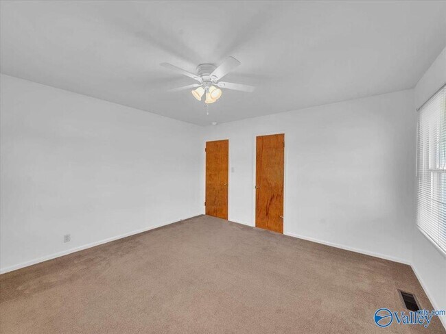 Building Photo - 422 Karter St NW