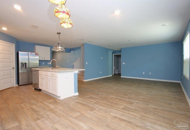 Building Photo - 10589 Queens Gate Cir