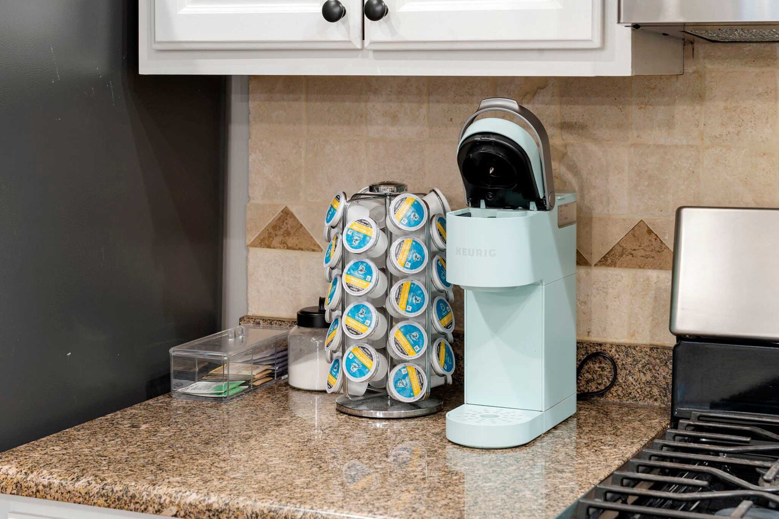 Building Photo - 1909 S Michigan Ave