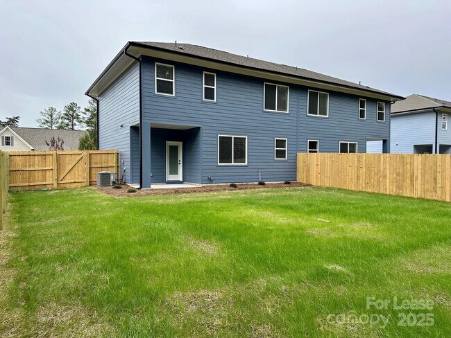 Building Photo - 13034 John Bostar Ln