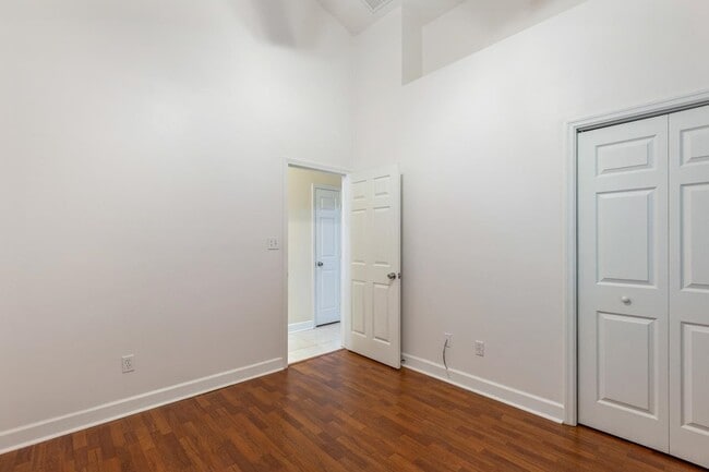 Building Photo - 4030 Forsythe Park Cir