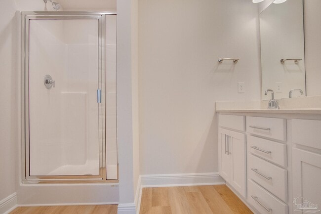 Building Photo - 2495 Cliff Hollow Cir