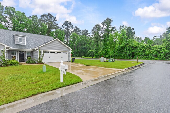 Building Photo - 100 Catfish Ct