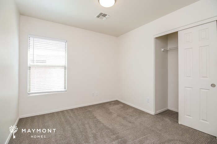 Building Photo - 3113 W Hayden Peak Dr