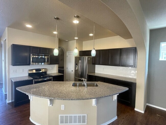 Building Photo - Gorgeous Wolf Ranch Home!!!
