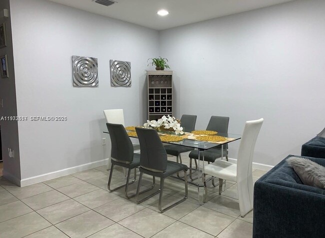 Building Photo - 3392 W 90th Terrace