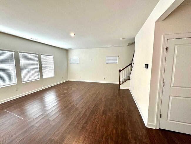 Building Photo - 11148 Comiskey Ln