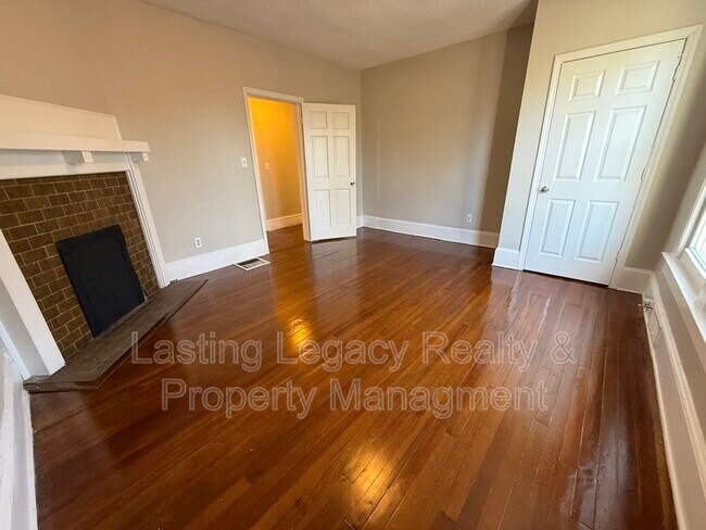 Building Photo - 3410 Old Greensboro Rd