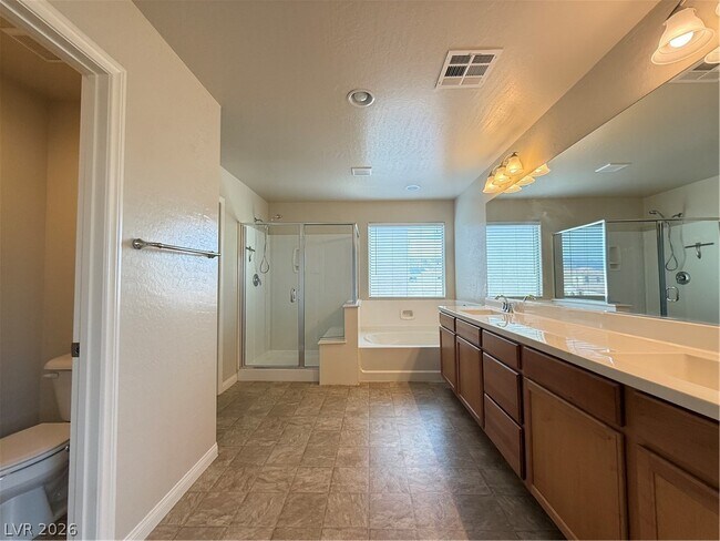 Building Photo - 8974 Don Valley Ave