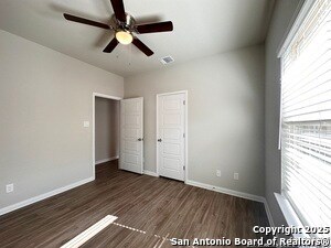 Building Photo - 425 Emma Dr