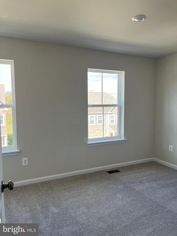 Building Photo - 306 Watercourse Dr