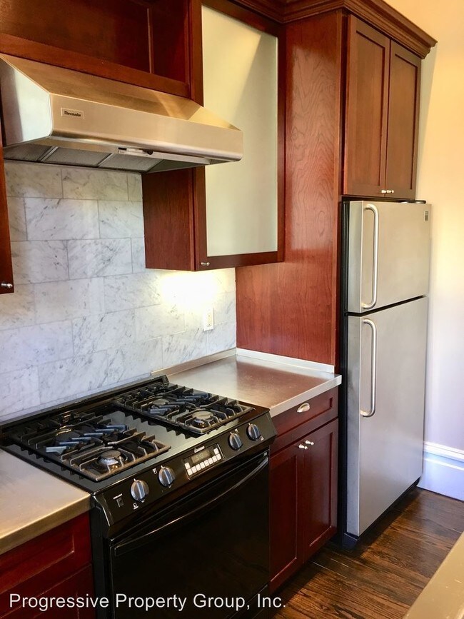 Building Photo - 2 br, 2 bath House - 3930 17th Street