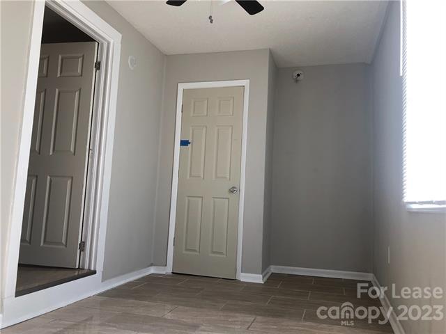 Building Photo - 48 Julian St