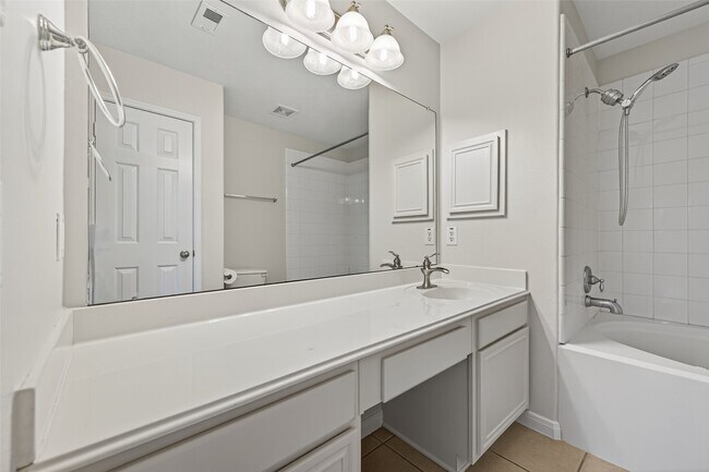 Building Photo - 10826 Aly Trace Ct