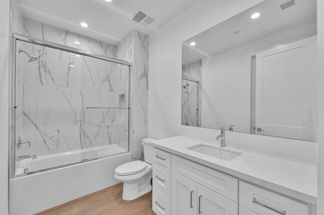Building Photo - Modern Brand new 5-Bedroom Home for Lease ...