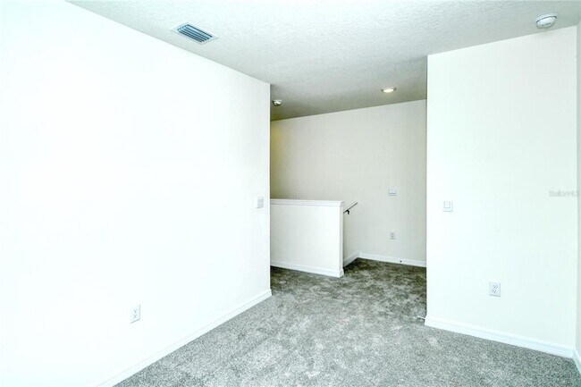 Building Photo - 11419 Planetree Pl