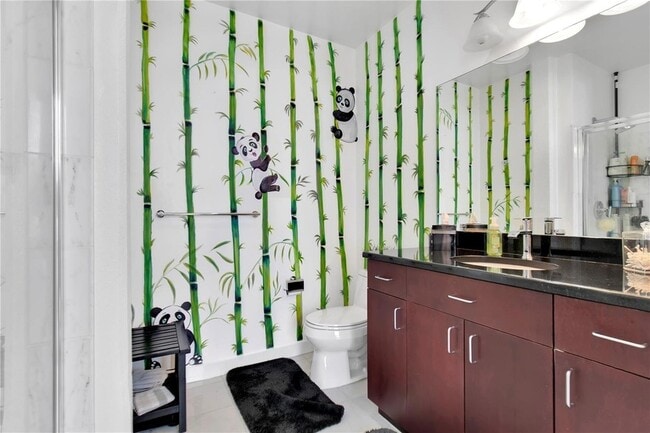 Building Photo - 150 E Robinson St