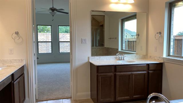 Building Photo - 2609 High Bluff Dr