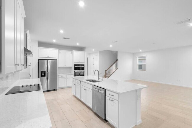 Building Photo - 13053 Pergola Ave