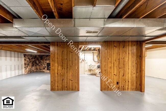 Building Photo - 6135 Co Rd 31