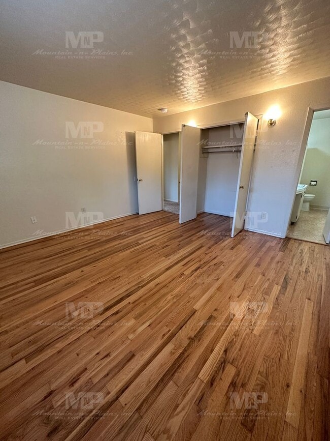 Building Photo - 1603 W Elizabeth St