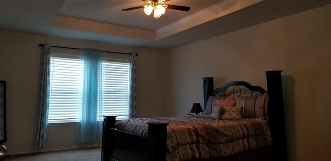 Building Photo - Kensington Ranch built in 2017 5 bedroom 2...
