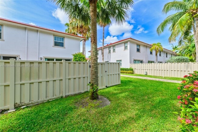 Building Photo - 4088 W Palm Aire Dr