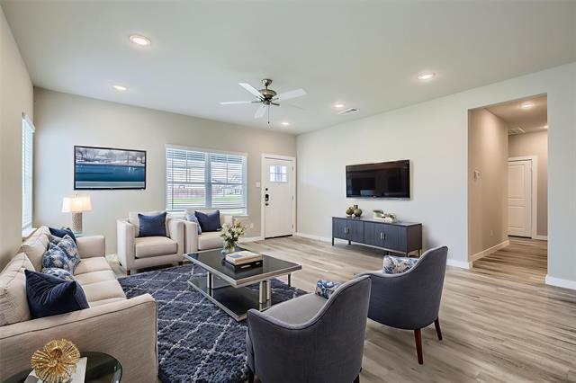 Building Photo - 4105 Sarno Dr