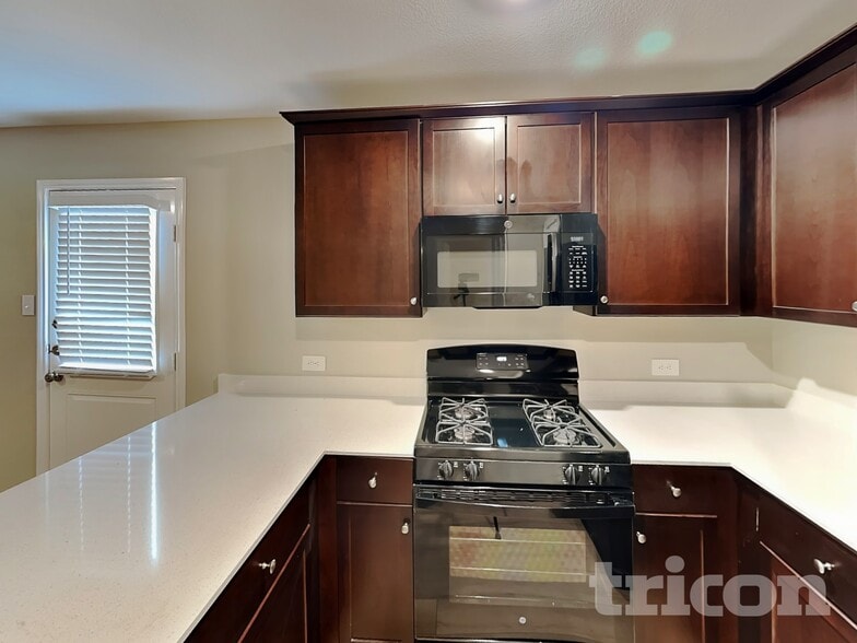 Building Photo - 2603 Khaju Grv