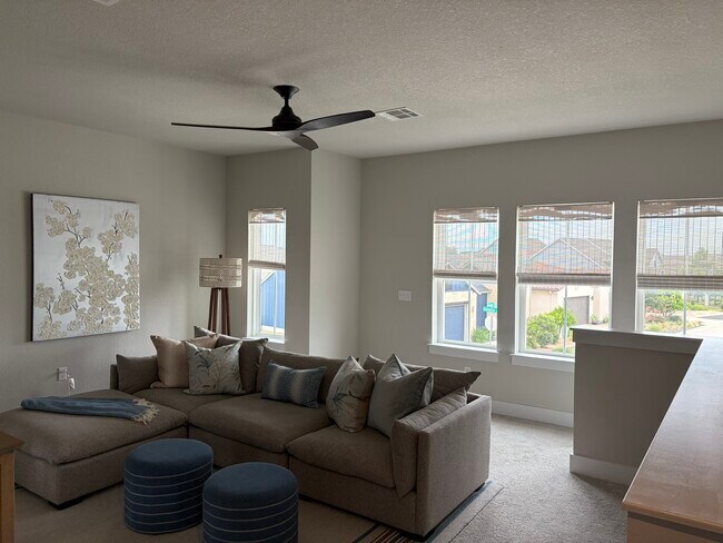 Building Photo - 142 Volterra Ln