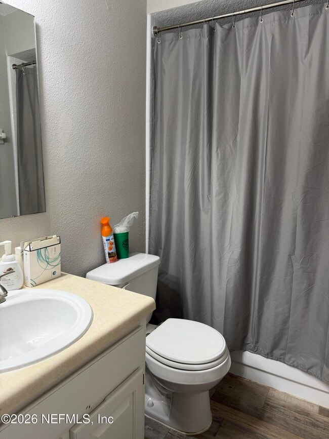 Building Photo - 7665 Jana Ln S