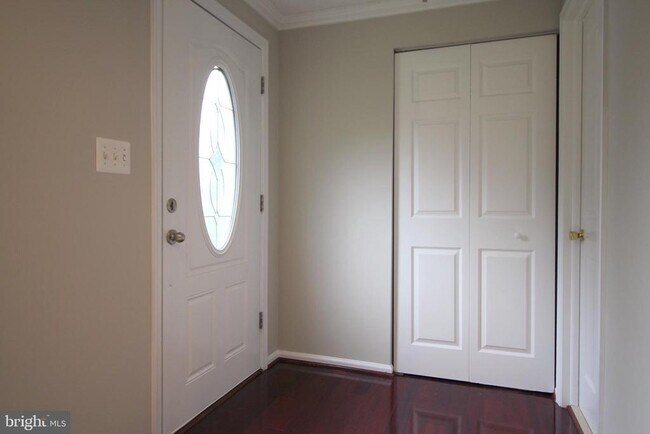 Building Photo - 14126 Red River Dr