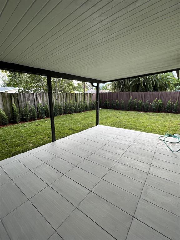 Building Photo - 4404 Treasure Cove Dr