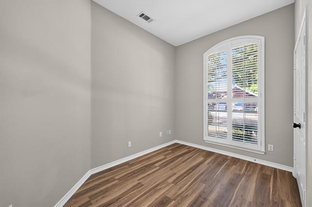Building Photo - 2503 Windgate Dr