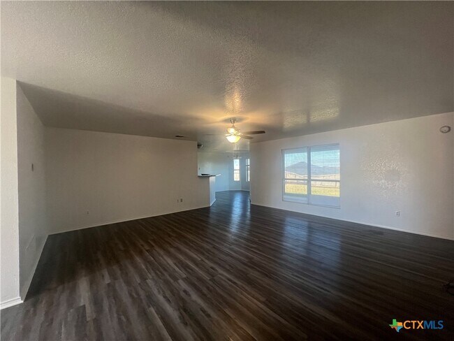 Building Photo - 5504 Holster Dr