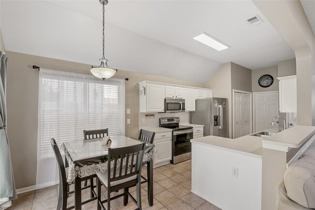 Building Photo - 31203 Baker Lake Dr