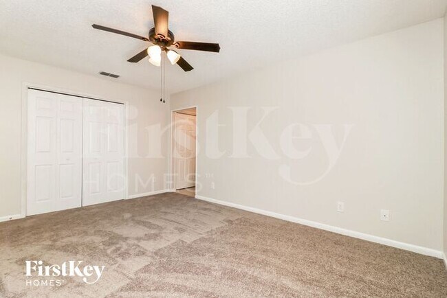 Building Photo - 1625 Gardner Dr