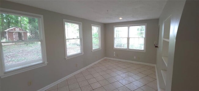 Building Photo - 3239 Sharpton Dr