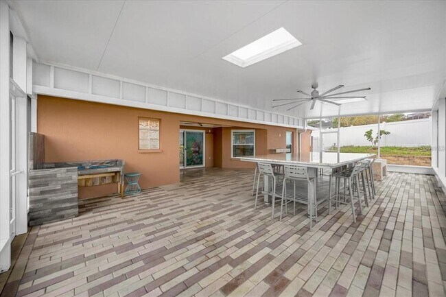 Building Photo - 3499 Summerwood Way
