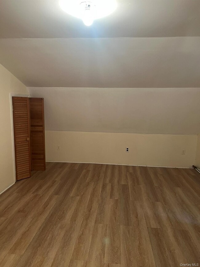 Building Photo - 11 Arden Ln