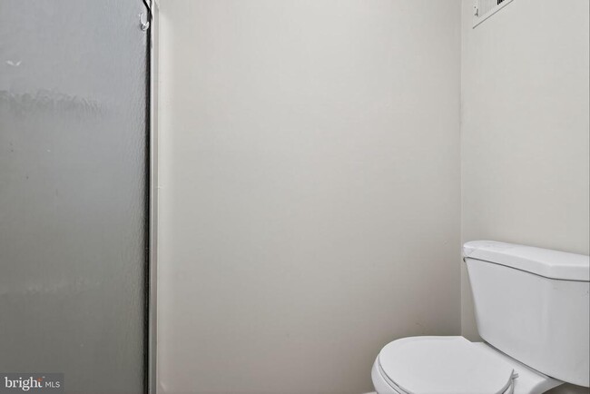 Building Photo - 3602 Castle Terrace