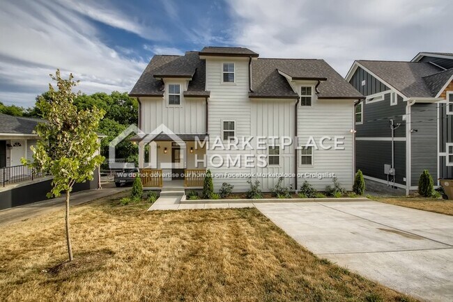 Building Photo - 518 Yokley Rd