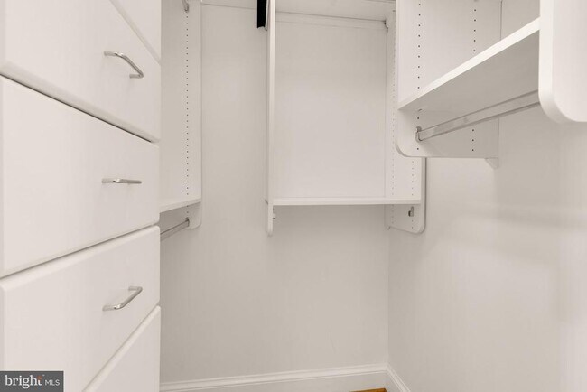 Building Photo - 1325 13th St NW