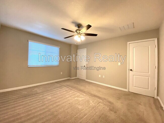 Building Photo - 302 Cedar Bark Ln