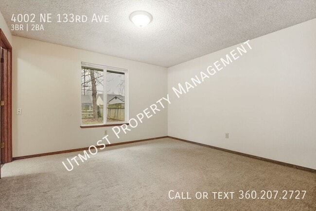 Building Photo - 4002 NE 133rd Ave