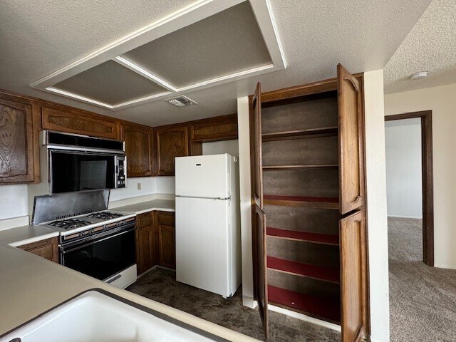 Building Photo - 1190 Ramar Rd