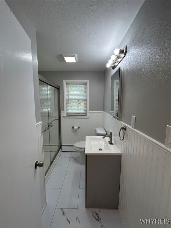 Building Photo - 3422 Raymond Dr