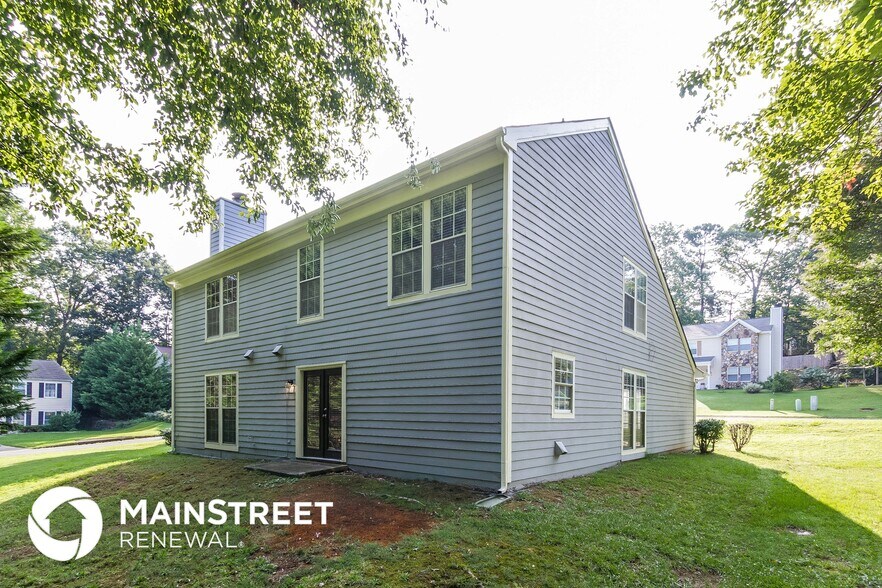 Building Photo - 1901 Shadbark Ct