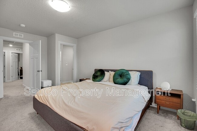 Building Photo - 1483 19th Ave